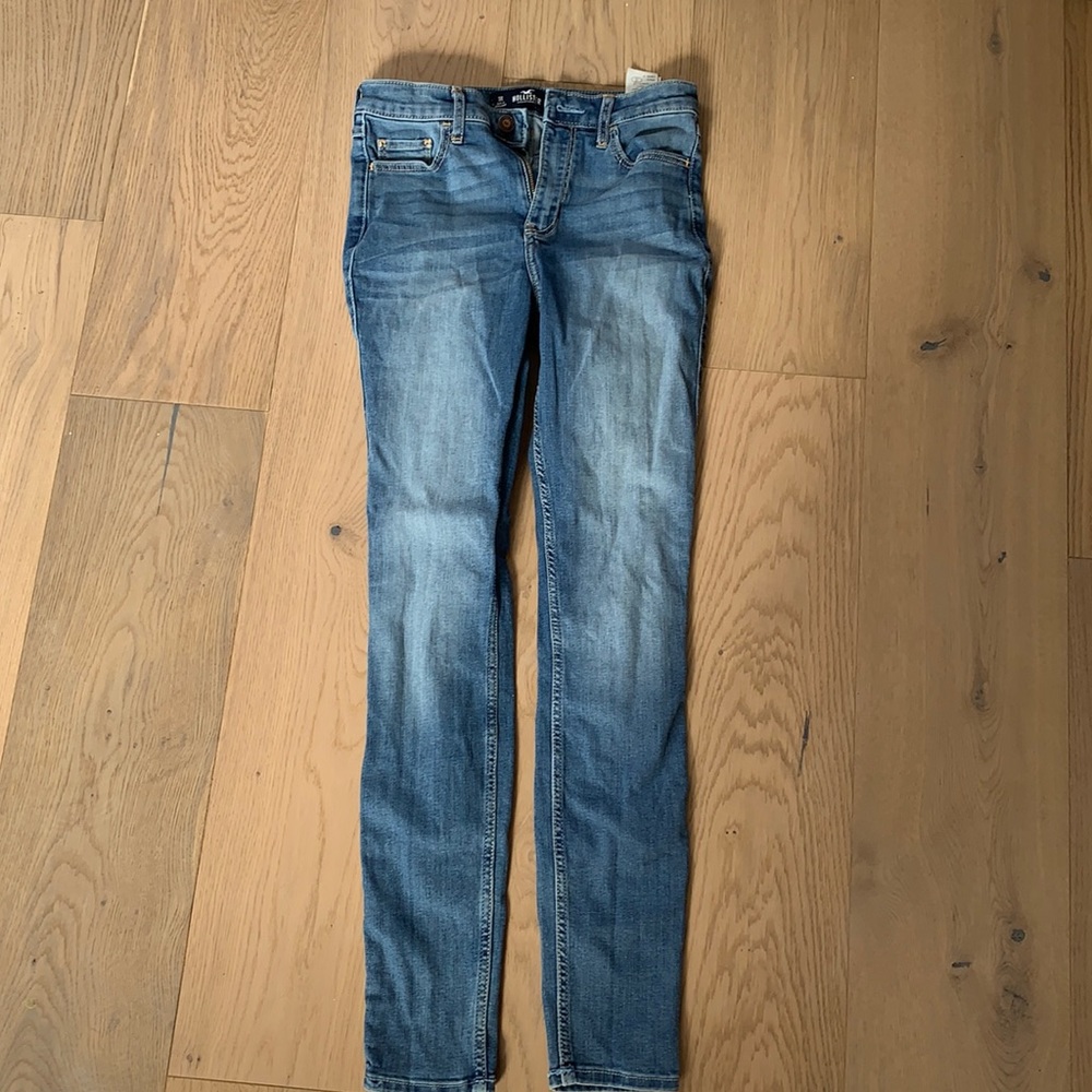 hollister jeans